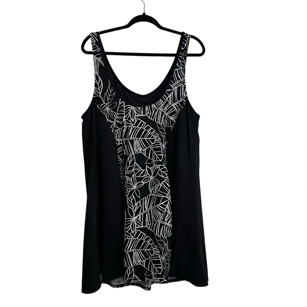 Tropical Escape Black and White Swim Dress Size 24W - Picture 5 of 6